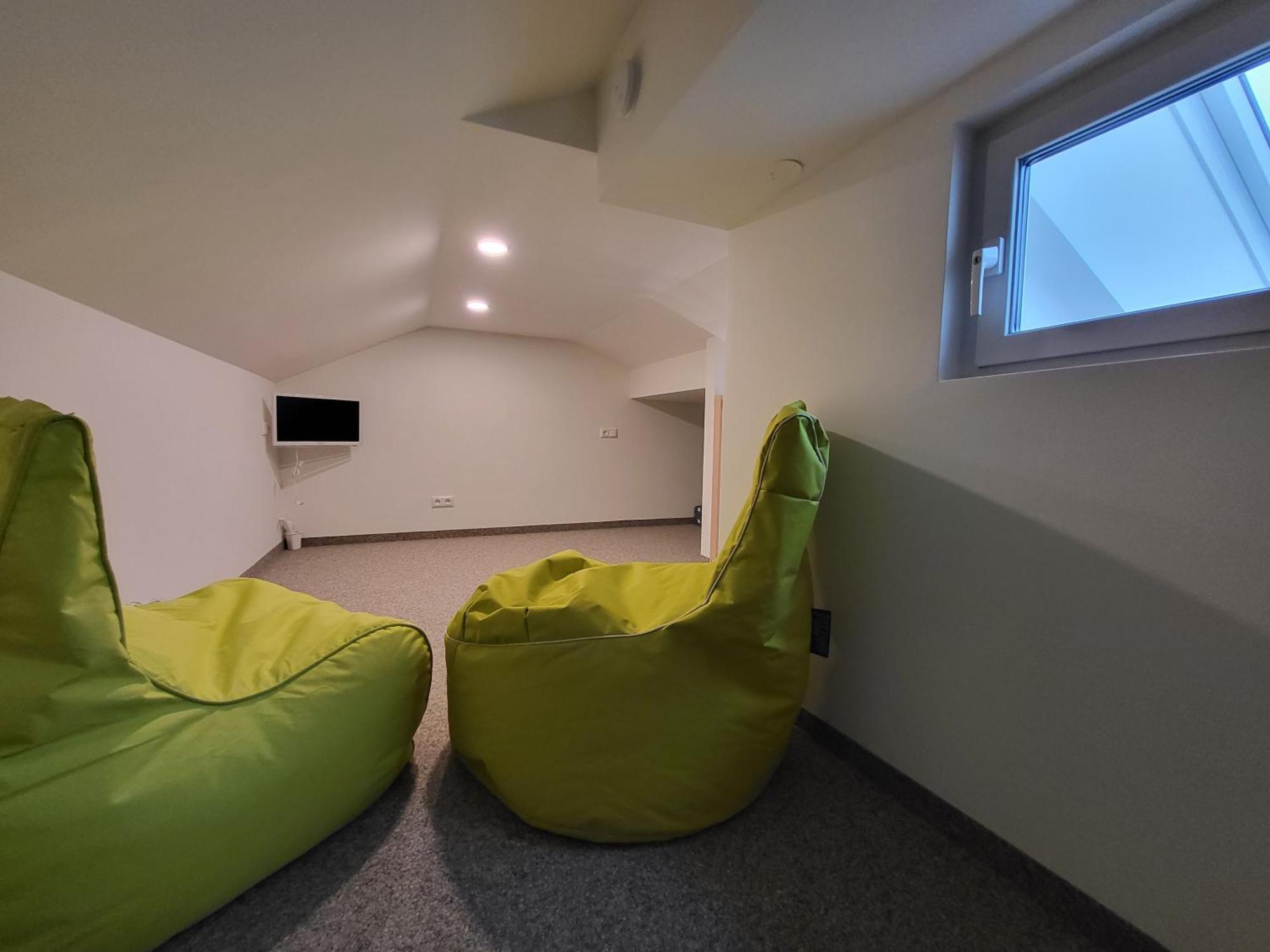 Appartements Mayr Inklusive Ganzjaehrig Gratis Zugang Zur Alpentherme Und Im Sommer Kostenlose Bergbahnnutzung Бад Хофгаштайн Экстерьер фото