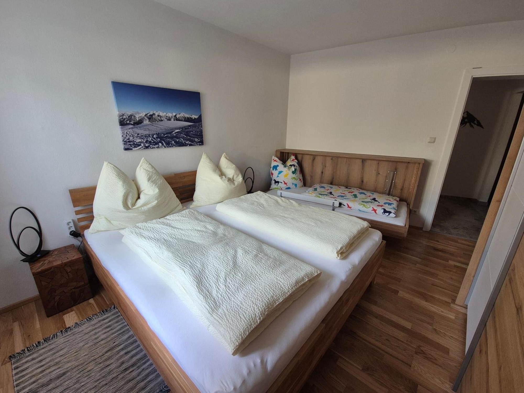 Appartements Mayr Inklusive Ganzjaehrig Gratis Zugang Zur Alpentherme Und Im Sommer Kostenlose Bergbahnnutzung Бад Хофгаштайн Экстерьер фото