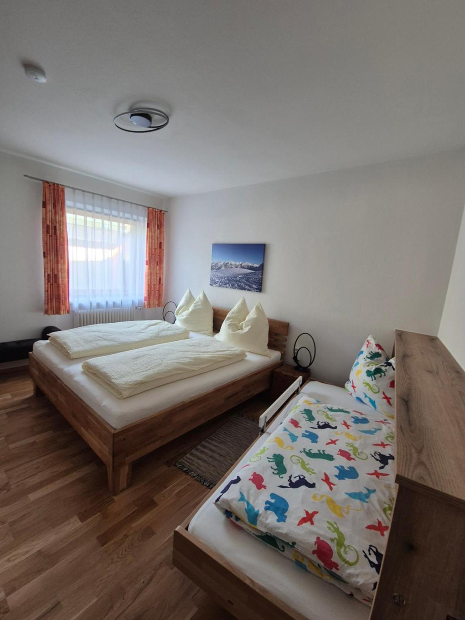 Appartements Mayr Inklusive Ganzjaehrig Gratis Zugang Zur Alpentherme Und Im Sommer Kostenlose Bergbahnnutzung Бад Хофгаштайн Экстерьер фото